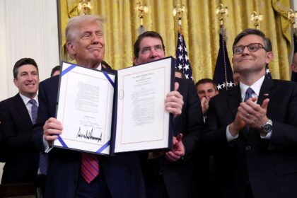 Trump Signs GENIUS Act Into Law, Paving the Way for U.S. Crypto Leadership