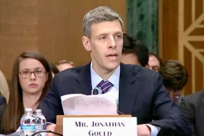 OCC Chief Jonathan Gould: Crypto Firms Seeking Bank Charters Should Be Treated Like Traditional Institutions