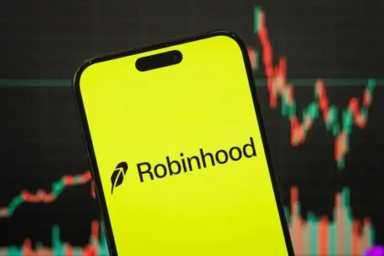 Robinhood Shares Slide After Q4 Earnings Miss: Crypto Slump Weighs on Growth