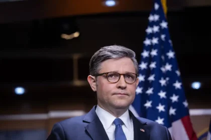 Crypto vs. Banks: Senator Tillis Proposes New Yield Deal to Break Senate Deadlock