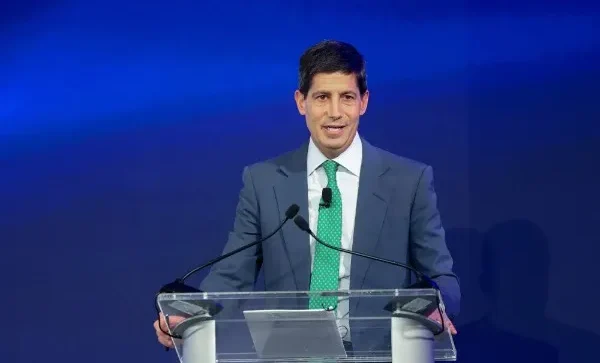 Kevin Warsh To Be Sworn In As Fed Chair: Why Interest Rate Cuts Are Suddenly Unlikely