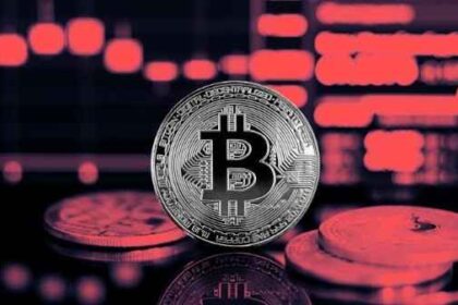 Record $3 Billion Bitcoin ETF Outflows: Why Analysts Predict a Market Bottom