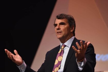 Tim Draper Denies Moving Bitcoin, Stands Firm on $250,000 Price Target