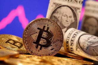 Why Crypto Could Surge if the Fed Bails Out the US Stock Market